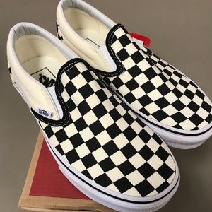 Worn 2-3 timesVans Slip on Women’s Black/White